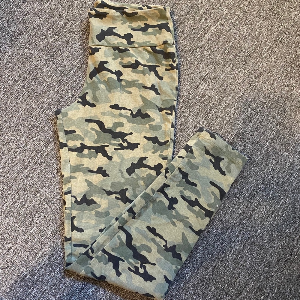 Primark camo leggings